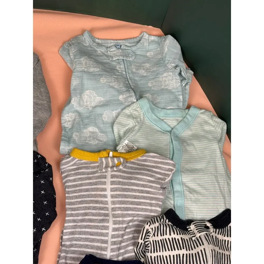 Baby Girl 0–3M Fall/Winter Clothing Lot – 21 Pieces #557